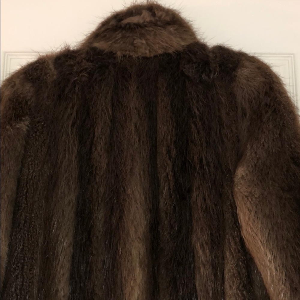 AUTHENTIC BEAVER FUR COAT MAKE AN OFFER💗 - Picture 6 of 8